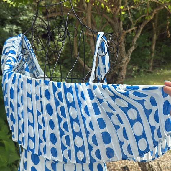 Parker Greek blue and white circle ruffle off the shoulder dress - Picture 3 of 5